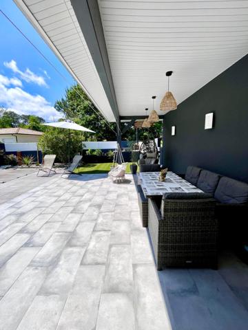 Superbe maison sur belle parcelle avec piscine, au calme