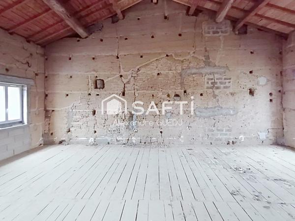 MAISON A RENOVER AVEC TERRAIN DE 450 M²