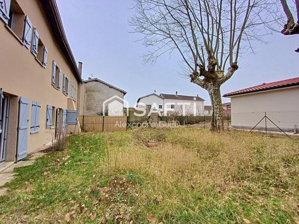 MAISON A RENOVER AVEC TERRAIN DE 450 M²
