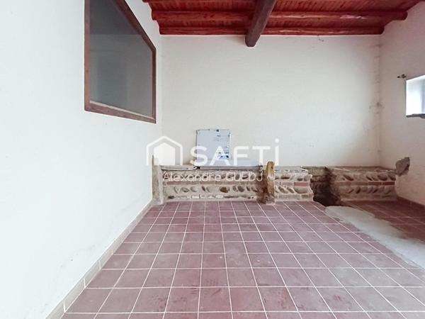 MAISON A RENOVER AVEC TERRAIN DE 450 M²