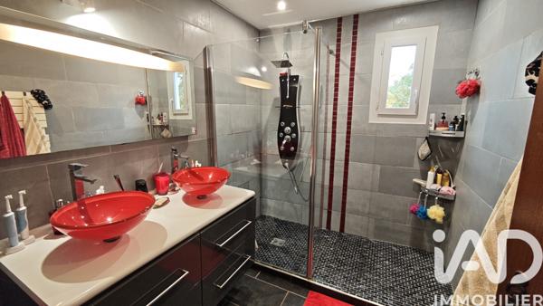 Maison à vendre 5 pièces 125 m² Aubagne