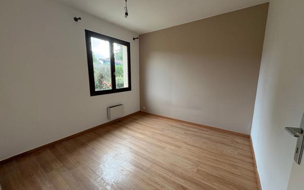 Maison à vendre    6 pièces • 120 m2 Saint-Vincent-de-Tyrosse