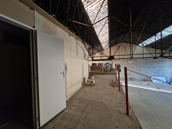 Local Commercial 7 pièces - 436 m²