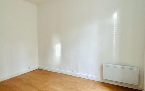 Appartement à vendre    2 pièces •  Pantin