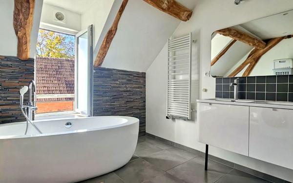 Maison à vendre    5 pièces •  Chambourcy