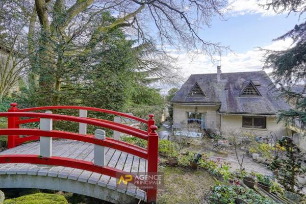 Magnifique demeure de 260m² Fontenay Aux Roses €1 199 000 ** - Référence 448