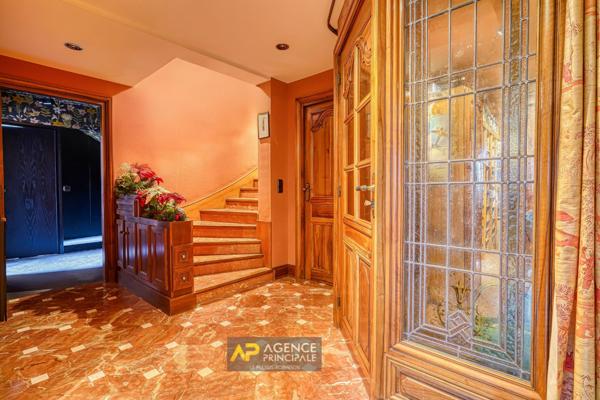Magnifique demeure de 260m² Fontenay Aux Roses €1 199 000 ** - Référence 448