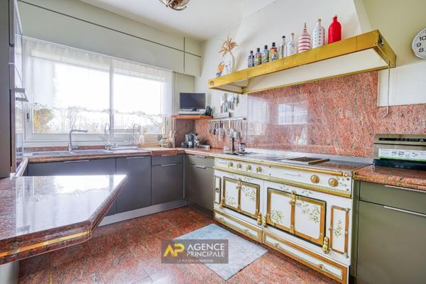 Magnifique demeure de 260m² Fontenay Aux Roses €1 199 000 ** - Référence 448