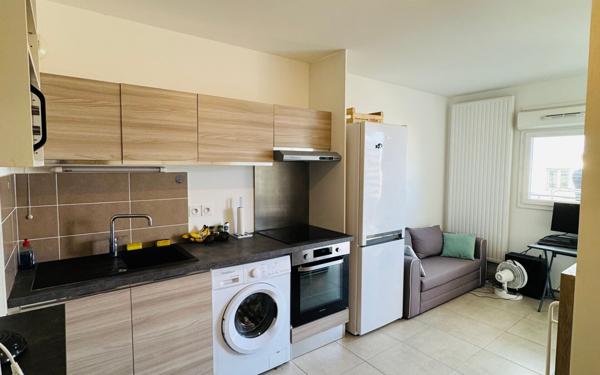 Appartement à vendre    2 pièces • 24,90 m2 Sète