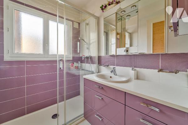 Charenton-le-Pont : 4 pièces avec balcons et parking