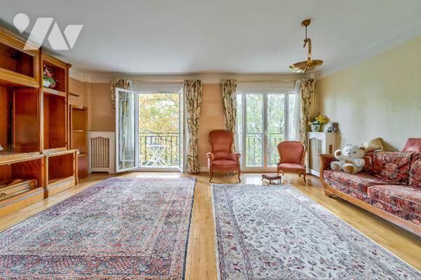 Charenton-le-Pont : 4 pièces avec balcons et parking