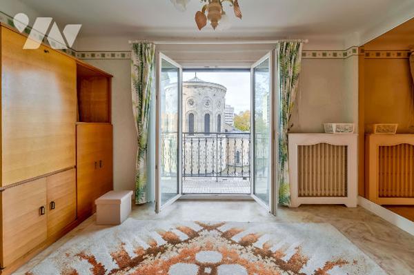 Charenton-le-Pont : 4 pièces avec balcons et parking