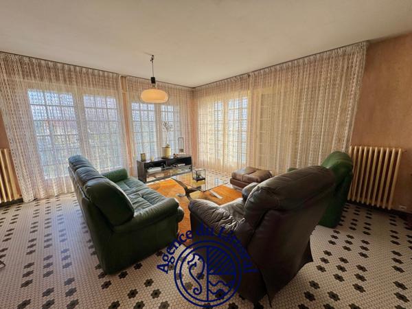 Maison 6 pièce(s) 4 chambre(s) 164 m²