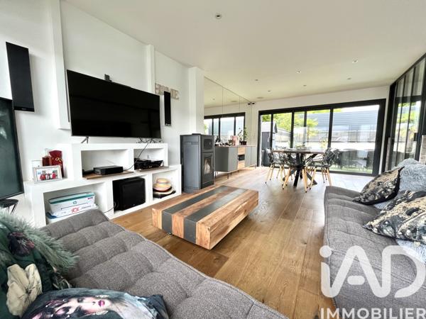 Maison à vendre 4 pièces 126 m² Pessac