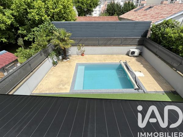 Maison à vendre 4 pièces 126 m² Pessac