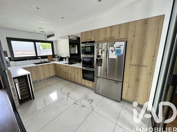 Maison à vendre 4 pièces 126 m² Pessac