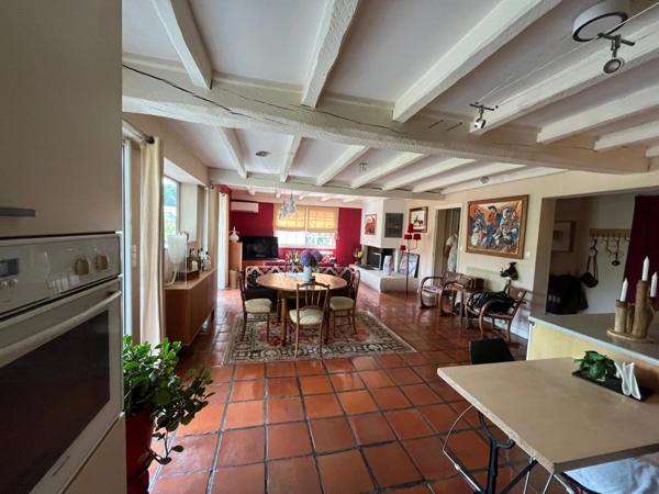 À VENDRE APPARTEMENT DE CHARME DE 88 m² AVEC TERRASSE PANORAMIQUE À ASCAIN !!!