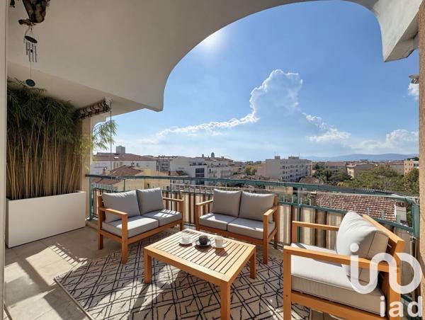 Appartement à vendre 5 pièces 121 m² Saint-Raphaël