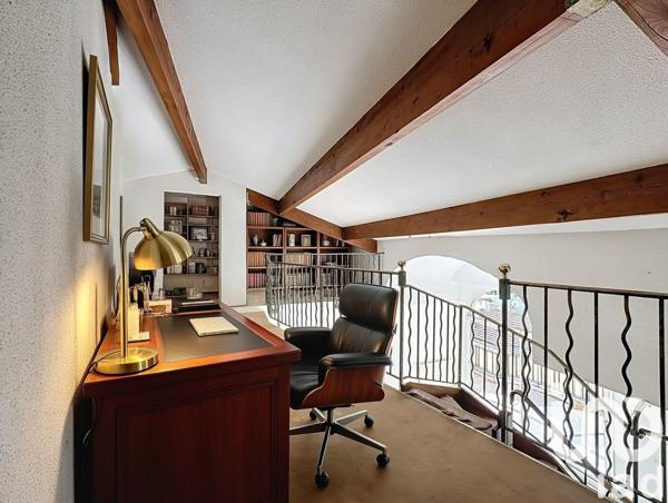 Appartement à vendre 5 pièces 121 m² Saint-Raphaël