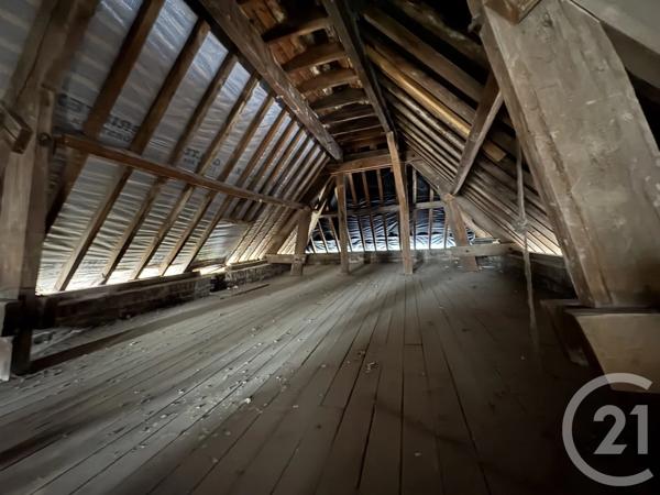 Immeuble à vendre  205 m 2   ROYE  - 80