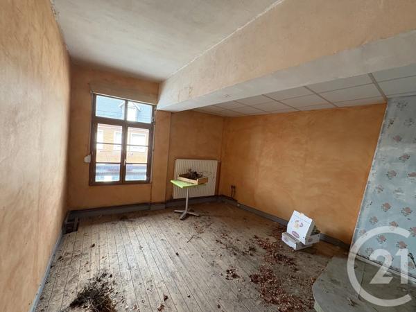 Immeuble à vendre  205 m 2   ROYE  - 80