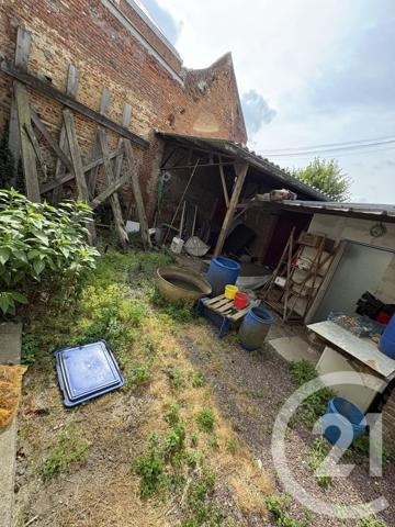 Immeuble à vendre  205 m 2   ROYE  - 80
