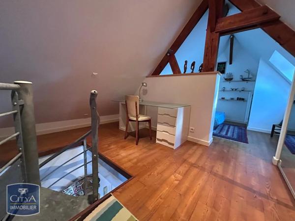 Appartement à louer 3 pièces 102.8m² Sarlat-la-Canéda (24200)