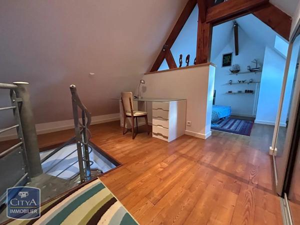Appartement à louer 3 pièces 102.8m² Sarlat-la-Canéda (24200)