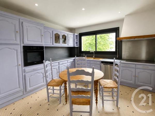 Maison à vendre  8 pièces - 204 m 2   CAMBLANES ET MEYNAC  - 33