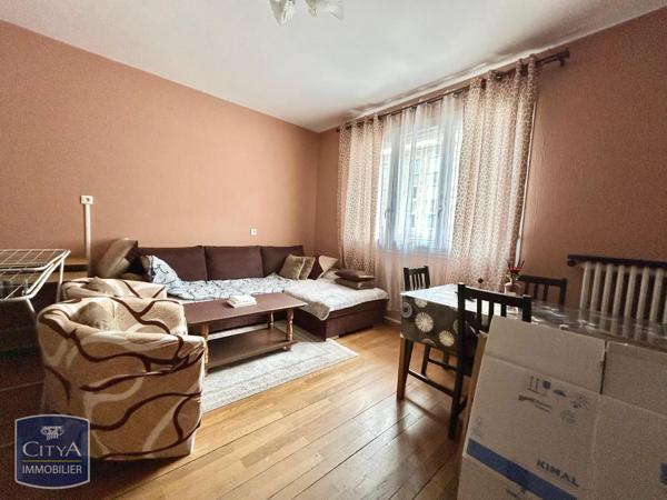 Appartement à louer 2 pièces 58.57m² Saint-Étienne (42000)