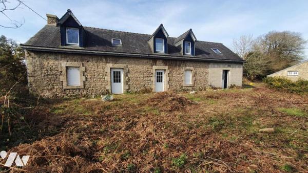 Longère à rénover avec terrain