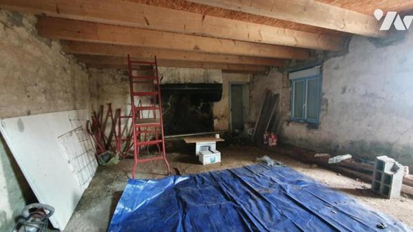 Longère à rénover avec terrain