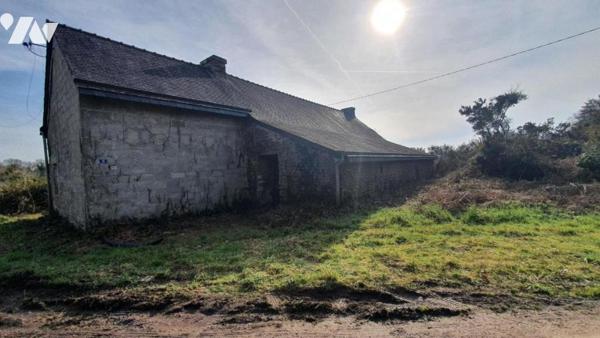 Longère à rénover avec terrain