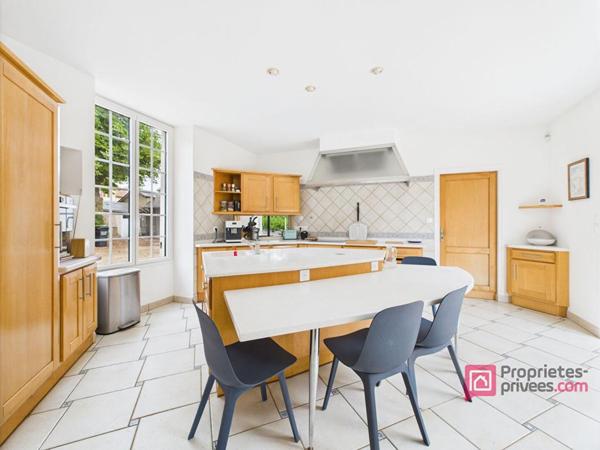 Maison de Maître Avanton 7 pièce(s) 300 m2