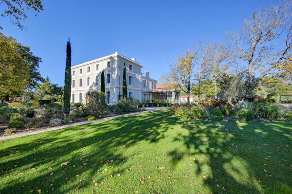 Vente Maison de luxe Aix-en-Provence 12 Pièces 773 m²