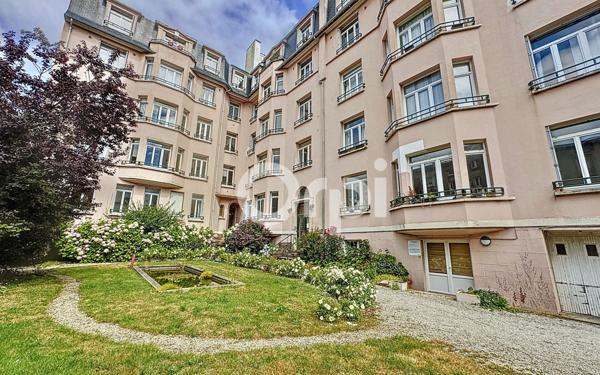 Appartement à vendre    5 pièces • 122,08 m2 Brest