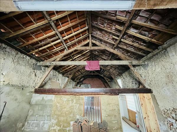 Grange à vendre |  Vergt |  1 pièce | 83 m²