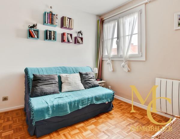 Voisins-le-Bretonneux (78960) MAISON / LE VILLAGE / VOISINS-LE-BRETONNEUX