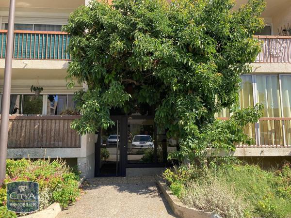 Appartement à louer 4 pièces 84.19m²