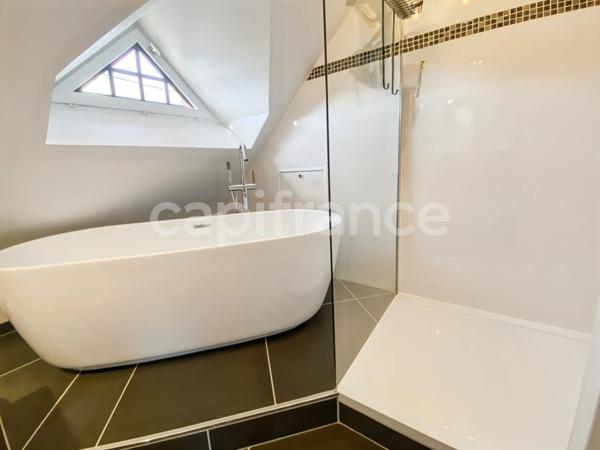 Maison à vendre 8 pièces MANTES LA VILLE (78)