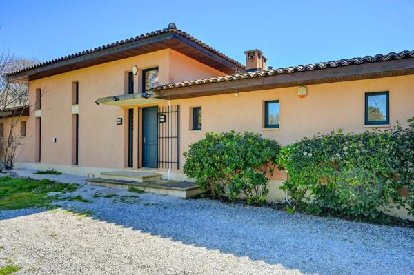 Vente Maison de luxe Aix-en-Provence 5 Pièces 202 m²
