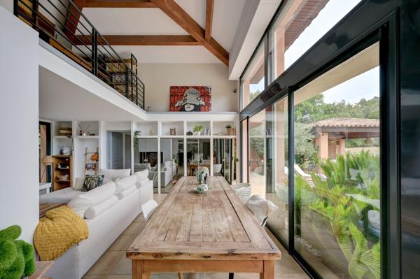 Vente Maison de luxe Aix-en-Provence 5 Pièces 202 m²