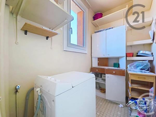 Appartement F5 à vendre  5 pièces - 99 m 2   TROYES  - 10
