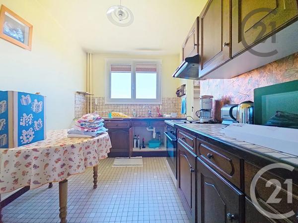 Appartement F5 à vendre  5 pièces - 99 m 2   TROYES  - 10