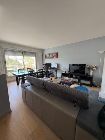 Appartement Courbevoie 2 pièce(s) 47 m2