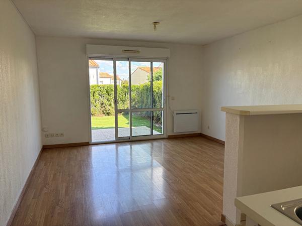 Appartement Surgeres 2 pièce(s) 42.81 m2