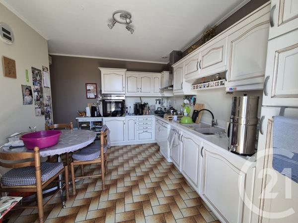 Maison à vendre  7 pièces - 123,04 m2 LACHAPELLE AUZAC - 46
