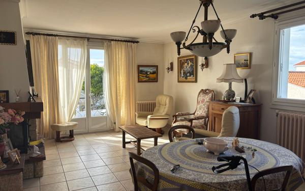 Maison à vendre    4 pièces •  Échillais