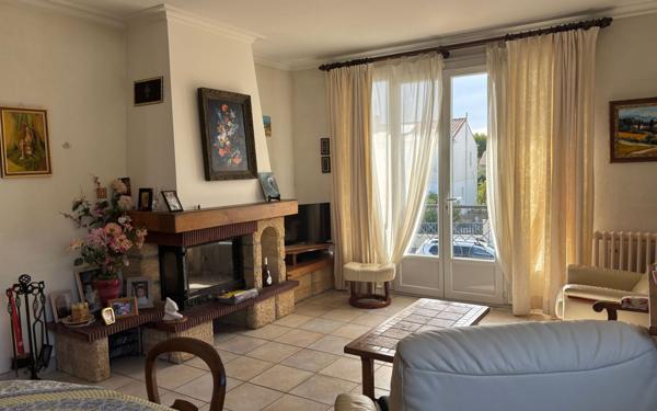 Maison à vendre    4 pièces •  Échillais