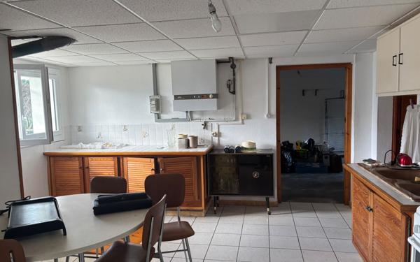 Maison à vendre    4 pièces •  Échillais